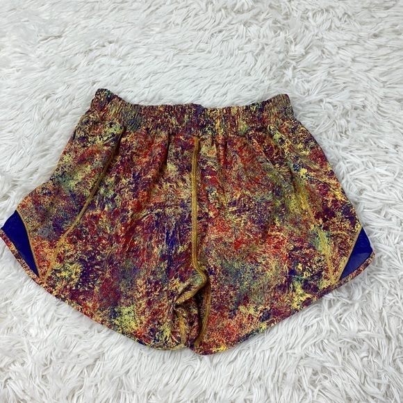 Lululemon Seawheeze 2019 Hotty Hot Shorts 4” Woodland Sprint - Picture 6 of 6